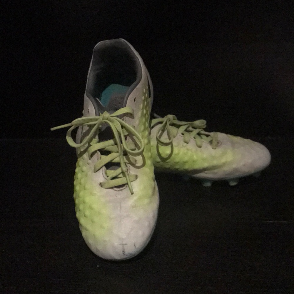 SALE Kids Nike Magista Opus II Cleats